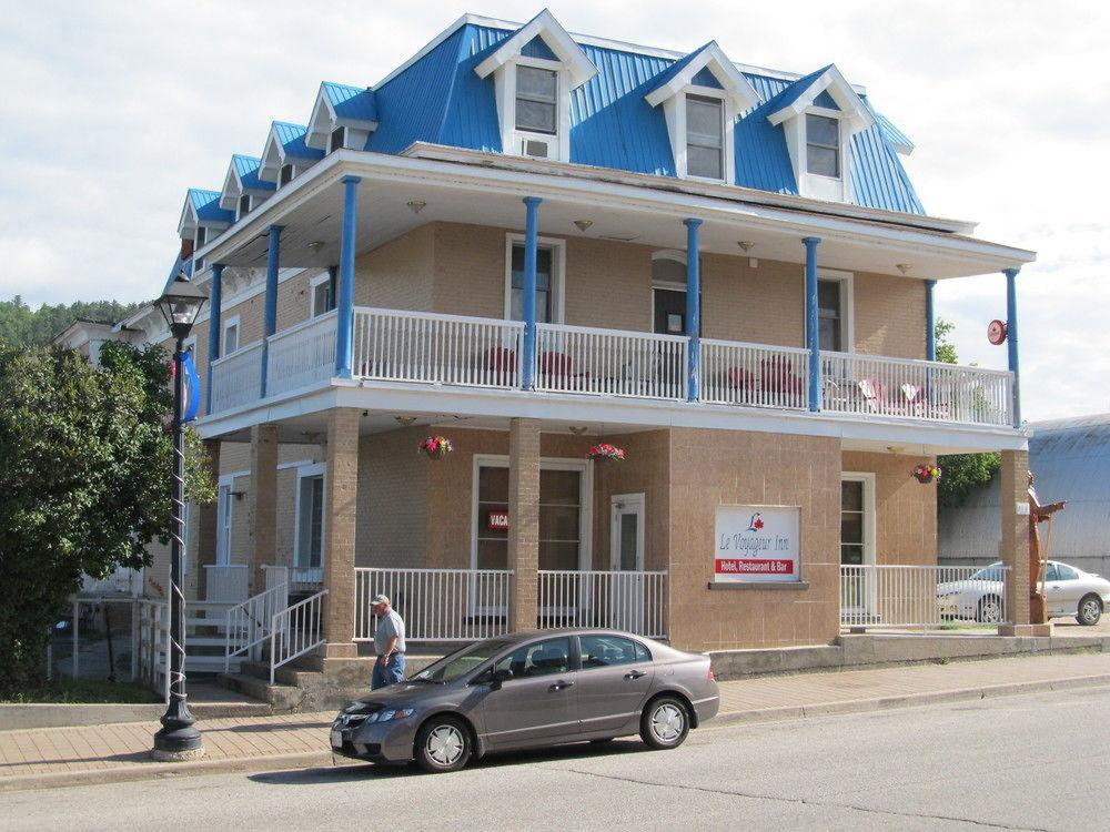 Le Voyageur Inn Mattawa Esterno foto