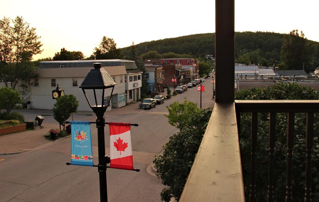 Le Voyageur Inn Mattawa Esterno foto